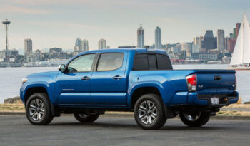 Toyota Tacoma Double Cab 2015 full