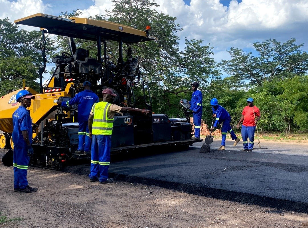 Slow progress on Bulawayo-Victoria Falls road upgrade frustrates contractors, travellers - Zimbabwe News Now